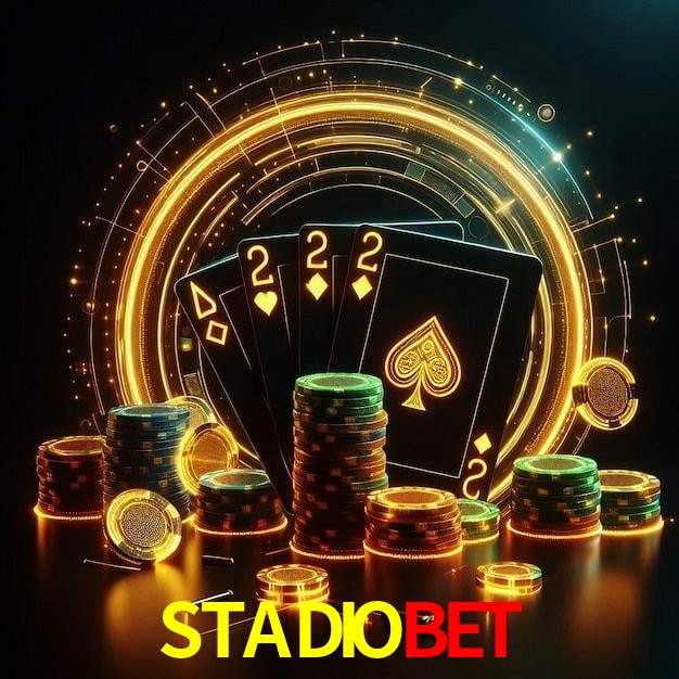 Escena dinámica inspirada en casino con iluminación STADIOBET, cartas, fichas e íconos de juegos digitales en un espacio moderno de juegos.